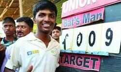 एक मैच में 1009 रन बनाने वाले प्रणव धनावड़े ने लौटाई स्कॉलरशिप