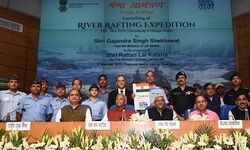 Ganga Aamantran Abhiyan, Jal Shakti Ministry, River Ganga, Gajendra Singh Shekhawat, Ministry of Jal Shakti, Devprayag, Rishikesh, Narendra Modi, National Mission for Clean Ganga, River Rejuvenation, Water Conservation, Wing Commander Paramvir Singh Ganga Aamantran Abhiyan, Jal Shakti Ministry, River Ganga, Gajendra Singh Shekhawat, Ministry of Jal Shakti, Devprayag, Rishikesh, Narendra Modi, National Mission for Clean Ganga, River Rejuvenation, Water Conservation, Wing Commander Paramvir Singh