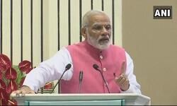 नोटबंदी के बाद चेकबंदी की तैयारी में मोदी सरकार