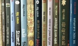 लोरियों से खुश थे हम, बस लोरियां सुनते रहे