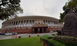 विपक्ष की ज़िद्द के चलते तीन तलाक विधेयक नहीं हो सका पारित