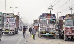 जीएसटी से मिला ट्रांसपोर्टरों को फायदा, मालवाहक ट्रक प्रतिदिन 150 किलोमीटर तक अधिक कर रहे हैं यात्रा