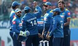 कोहली की गैर मौजूदगी में भारत 112 पर ढेर