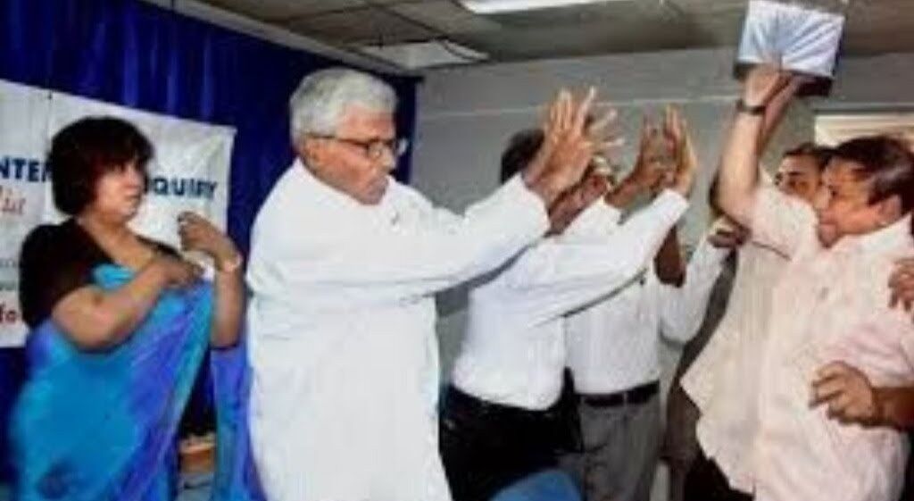 सलमान रश्दी, तस्लीमा नसरीन, हिन्दू-मुस्लिम, मुसलमान, हिन्दू, धार्मिक राजनीति, Salman Rashdi, Taslema Nasreen, Hindu-Muslim, Muslim,