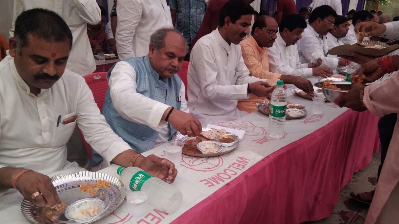 करैरा, शिवपुरी, श्री शिव पंचायतन प्राण प्रतिष्ठा यज्ञ समारोहह, नरेंद्र सिंह तोमर, अरविंद तोमर, Karera, Shivpuri, Narendra Singh Tomar, Arvind Tomar