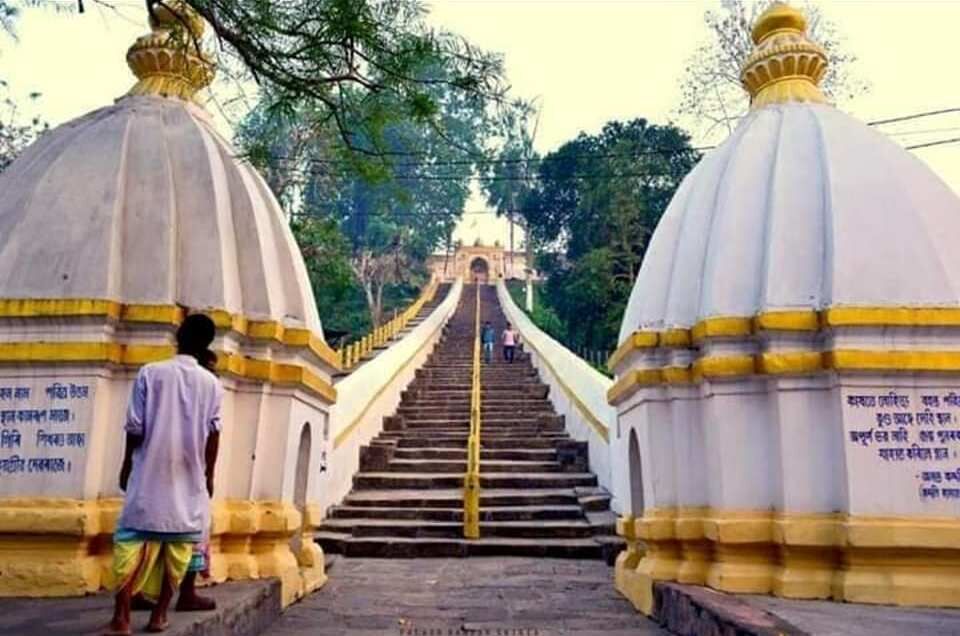 Guwahati, sacred Hindu and Buddhist pilgrimage, acred shrine, Manikuta hill, Hindu God Vishnu, Lord Vishnu, Lord Brahma, Buddhists, Dhoparguri Satra, Powa Mecca, Buddha, hayagriva-madhava-temple-situated-in-Hajo-Guwahati