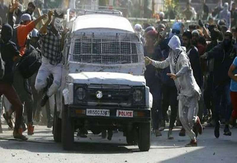 इस्लाम और आतंकवाद : पहले मुर्ग़ी आई या अंडा ? इस्लाम और आतंकवाद : पहले मुर्ग़ी आई या अंडा ?