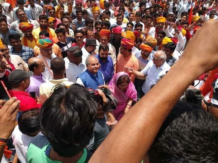 मध्यप्रदेश : नरेंद्र सिंह तोमर ने धार में महाराणा प्रताप की प्रतिमा का किया अनावरण