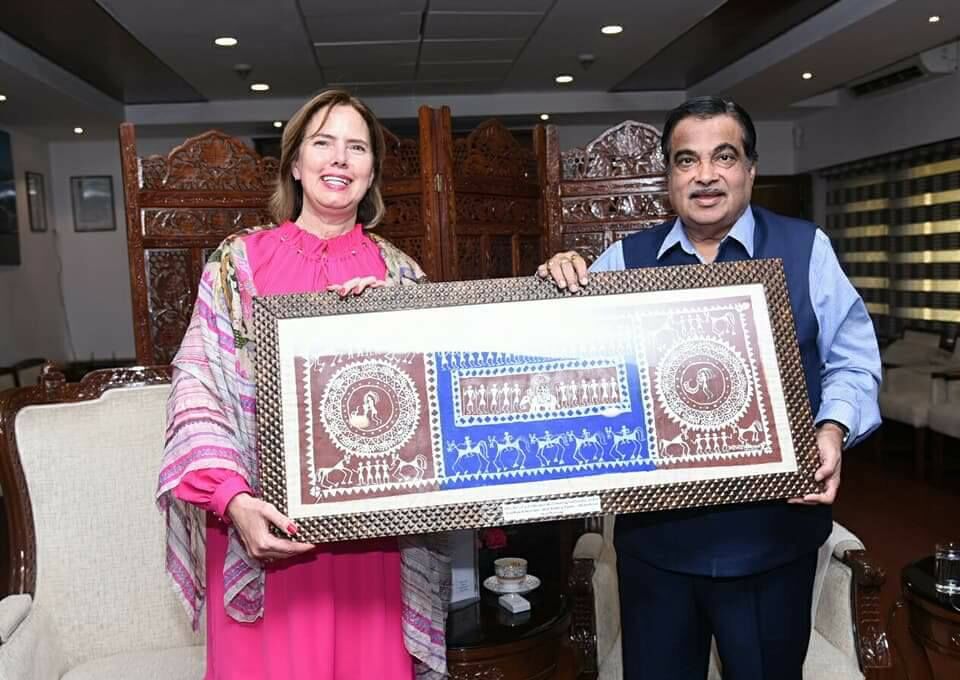Nitin Gadkari Met Mrs Cora Van Nieuwenhuizen