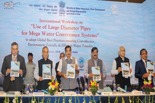 बड़ी जल परिवहन प्रणालियों के लिए अन्य वैकल्पिक टेक्नोलोजी समय की जरूरत : नितिन गडकरी